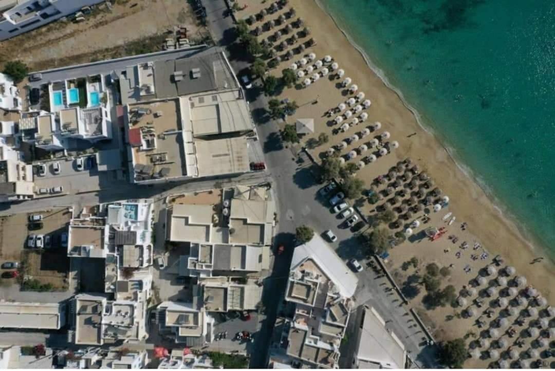 Akrogiali Agios Prokopios Buitenkant foto