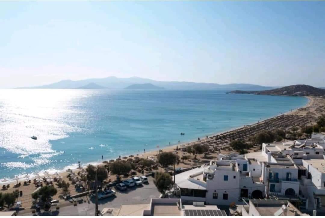 Akrogiali Agios Prokopios Buitenkant foto