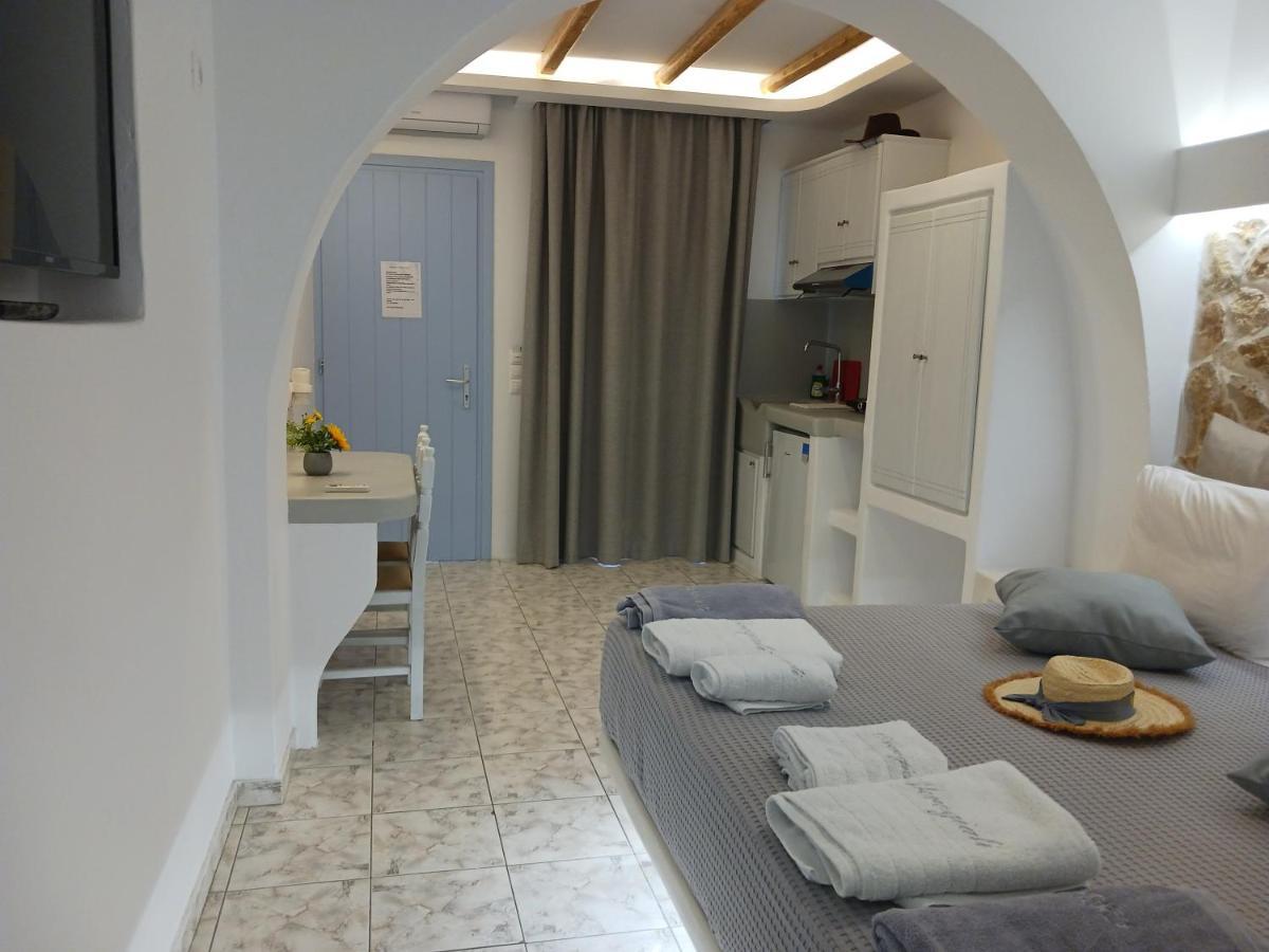 Akrogiali Agios Prokopios Buitenkant foto