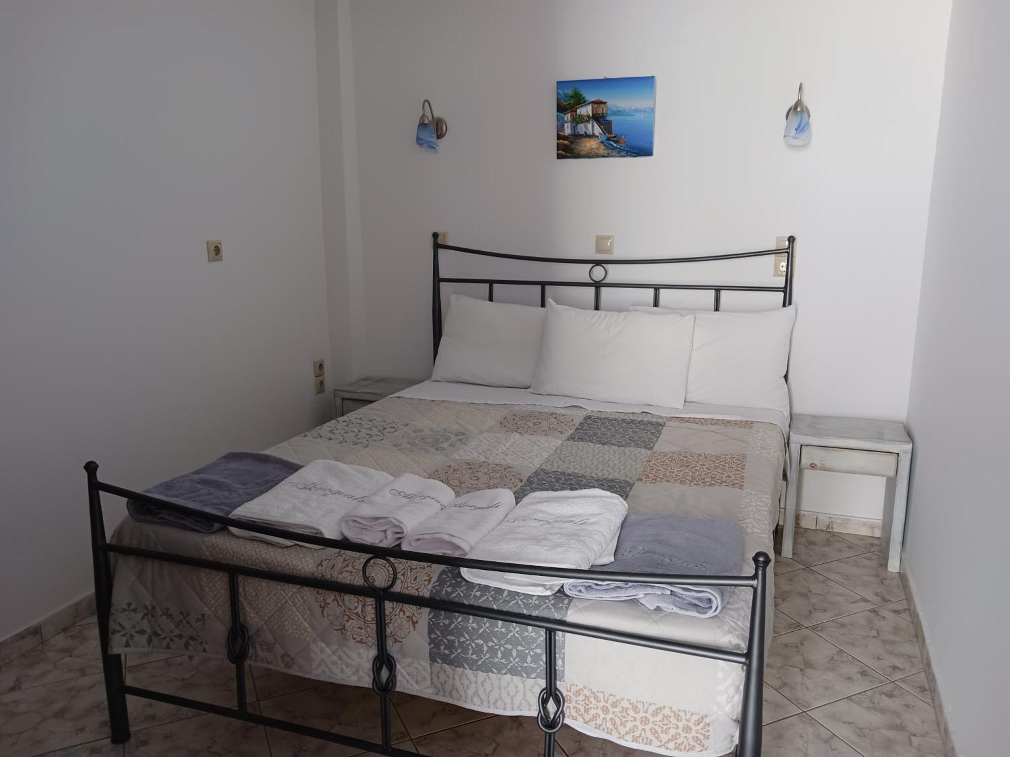 Akrogiali Agios Prokopios Buitenkant foto